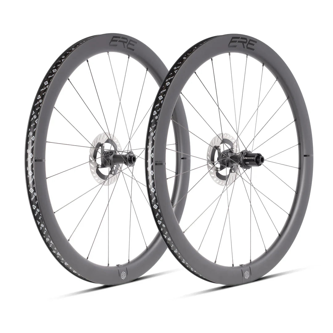 ERE Explorator CCR45 Carbon Wheel Set HG1 black